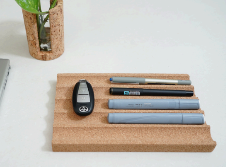 CORK STRIPED ORGANIZER TRAY D1